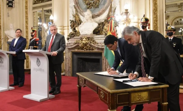 Bolivia y Argentina firman acuerdo para el intercambio científico y tecnológico en materia de litio