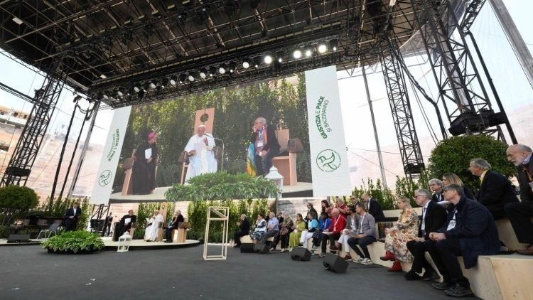 "La construcción de la paz comienza por estar del lado de las víctimas"