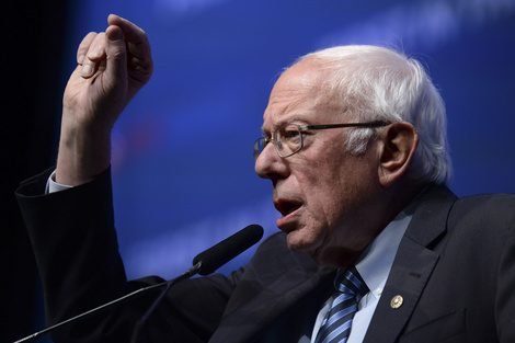 Bernie Sanders presenta una resolución para prohibir a Trump entrar en guerra con Irán