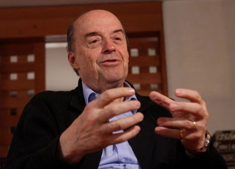 "Usted está mal, perdió los estribos"