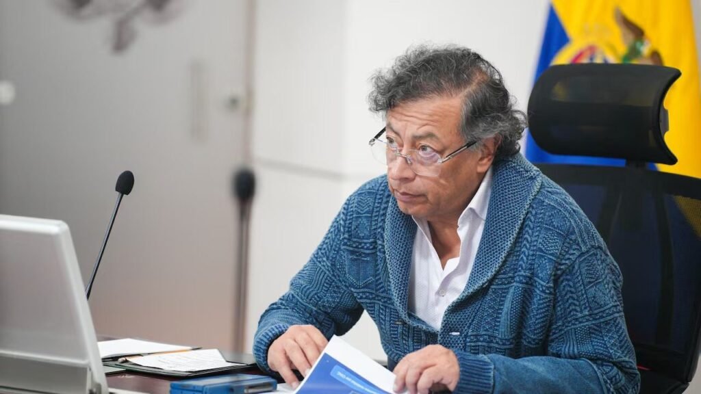 Petro insistió en que la "derecha" con ayuda de los "nazi" lo quieren muerto