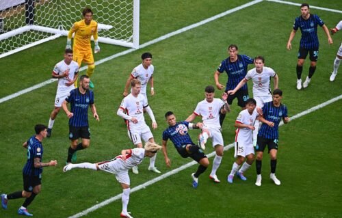 Inter consigue un sacrificado triunfo sobre el Urawa Red Diamonds