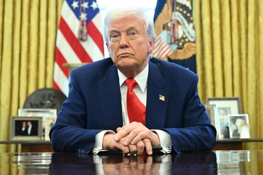 Trump anuncia aranceles del 55 % a China como parte de nuevo acuerdo comercial