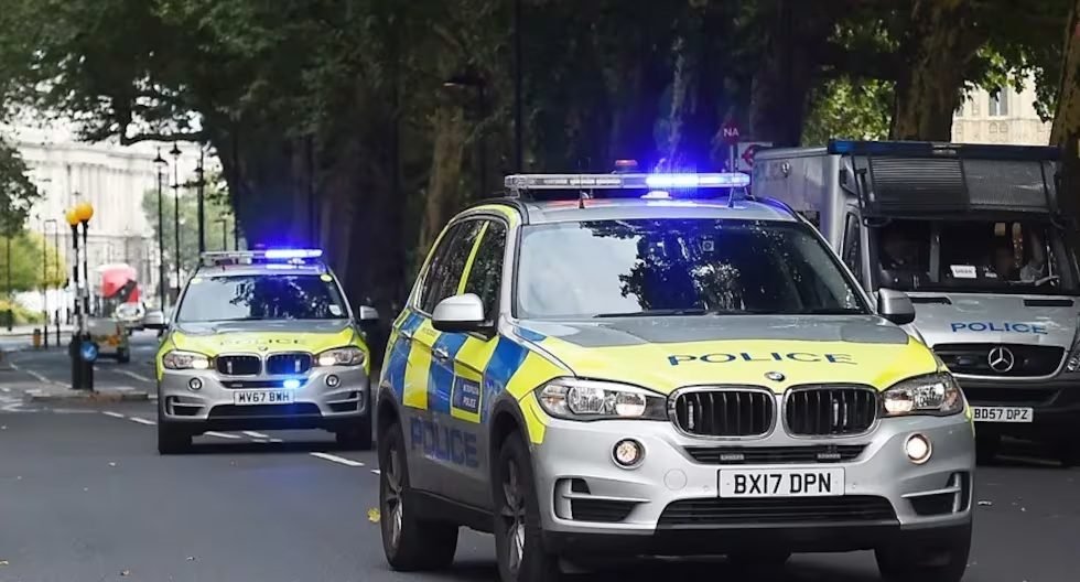 Ocho detenidos tras un "altercado" entre manifestantes ante la Embajada de Irán en Londres