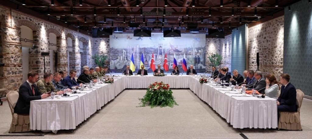 Se retrasa comienzo de segunda ronda de negociaciones entre rusos y ucranianos en Estambul