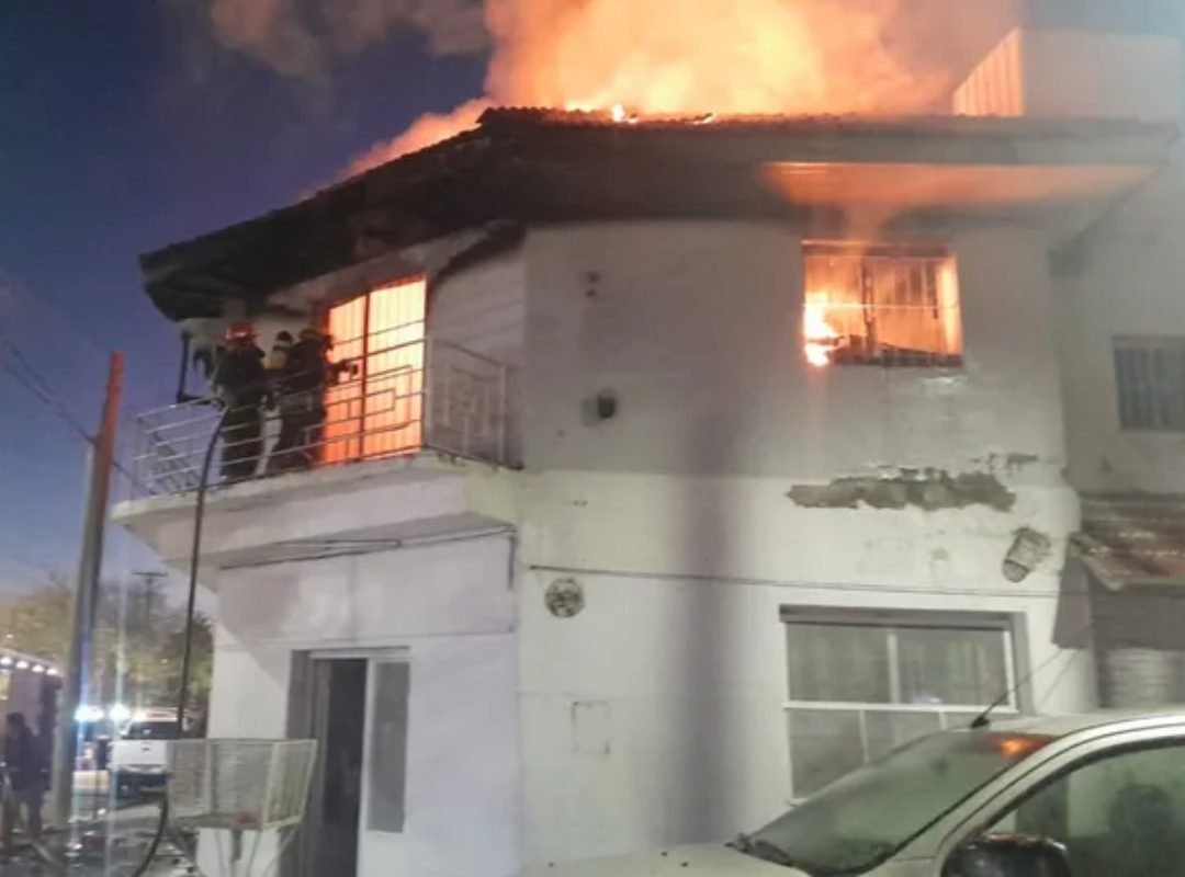 cuatro venezolanos mueren en incendio residencial