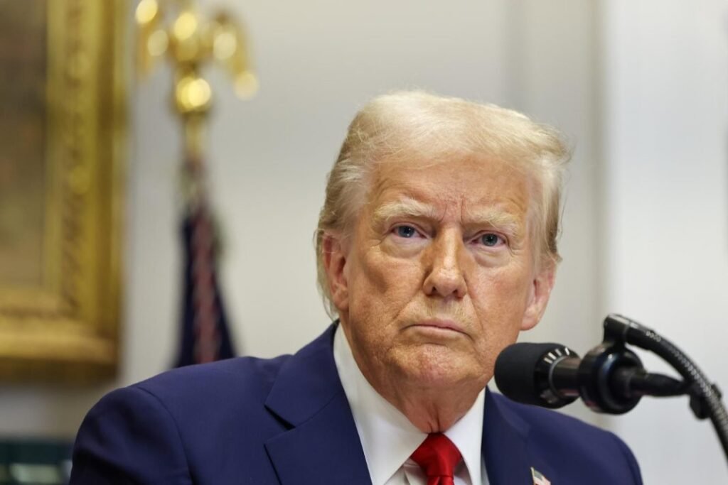 Pruebas vasculares confirman insuficiencia venosa crónica en Trump, confirma Casa Blanca