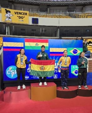 Bolivia cosecha cuatro oros en el segundo día del Sudamericano de Karate