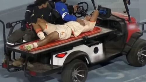 Un jugador boliviano sufre fractura de peroné en pleno partido de fútbol