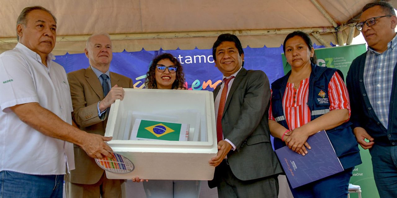 Brasil envía 600 mil vacunas para combatir el sarampión en Bolivia