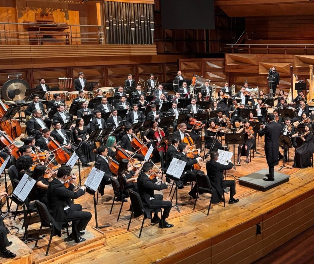 Orquesta Sinfónica Simón Bolívar de Venezuela ofreció apoteósico concierto de cierre de temporada