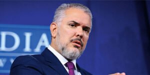 Iván Duque denuncia irregularidades en proceso judicial contra Álvaro Uribe