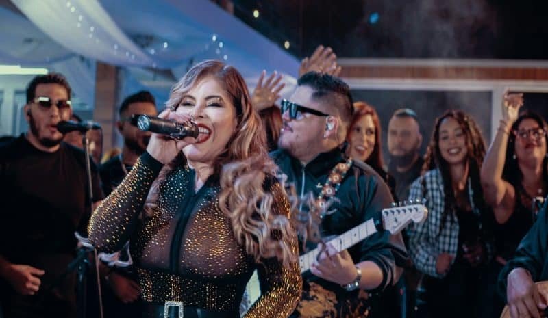 Diveana le rinde homenaje al gran Rubby Pérez