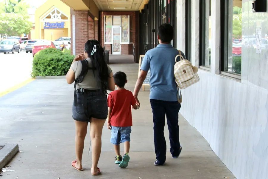 el día a día de inmigrantes latinos en Atlanta