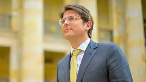 Miguel Uribe será sometido a nuevo procedimiento quirúrgico, informó su esposa