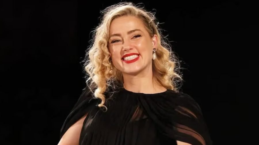 Amber Heard agradece a sus fans por su “amor y apoyo” tras su “inolvidable” regreso a la actuación