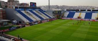 El escenario deportivo está adaptado a las normas de UEFA y albergará el partido entre Bolivia y Jordania.