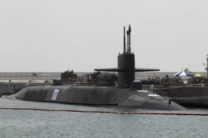 Corea del Norte advierte de que submarinos surcoreanos desatarán un «efecto dominó nuclear»