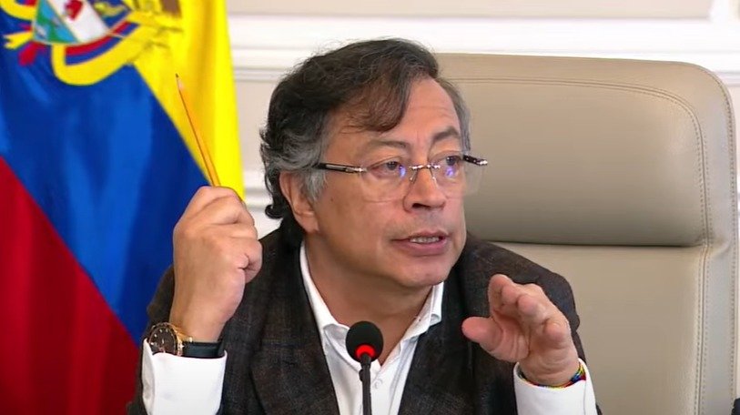 Petro habilita registro consular para colombianos residentes en Venezuela