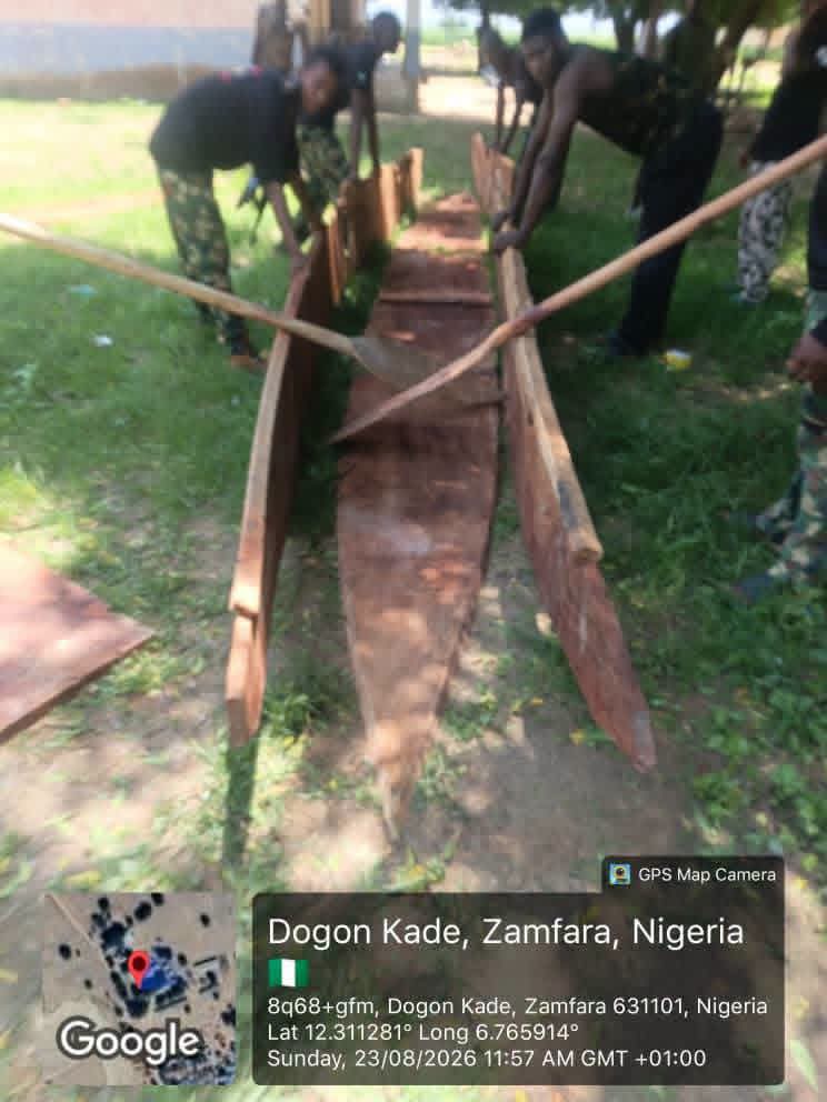Las tropas interceptan tres canoas adquiridas por el capo terrorista e interrumpen el plan logístico en Zamfara