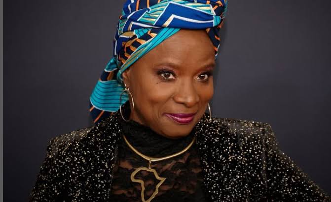 Angelique-Kidjo-hara-historia-al-ser-la-primera-musico-africana.jpg