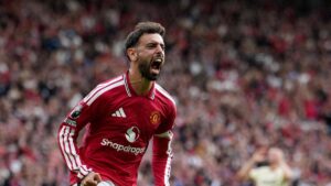 Bruno-Fernandes-iguala-el-hat-trick-de-Ronaldo-en-el-United.jpg