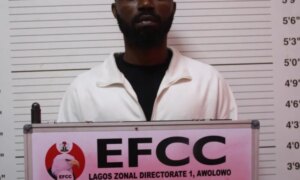 EFCC-demanda-a-dos-personas-por-presunta-provision-ilegal-de.jpg