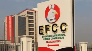 EFCC-extradita-a-dos-nigerianos-a-EE-UU-por-presunta.webp