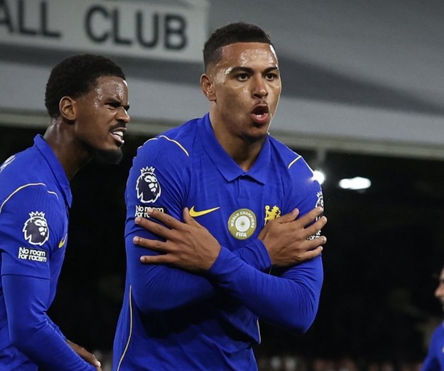 EPL-Iwobi-y-Bassey-comienzan-una-nueva-campana-perdiendo-puntos.jpeg