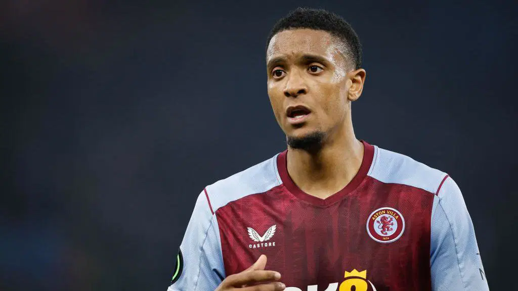 El-Arsenal-acuerda-fichar-al-defensa-del-Aston-Villa-Konsa.jpg