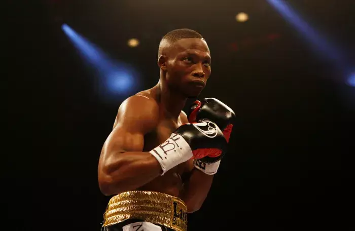 El-ex-campeon-mundial-de-boxeo-Zolani-Tete-recibio-un.webp