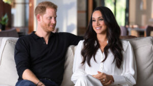 El-principe-Harry-y-Meghan-regresan-al-Reino-Unido-despues.jpg