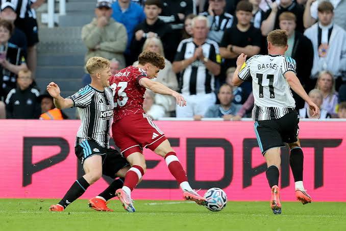 El-tecnico-del-Newcastle-falla-en-la-decision-del-arbitro.jpg