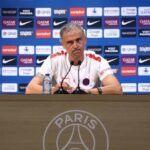 El técnico del PSG expresa su preocupación por los daños en el campo del Parque de los Príncipes