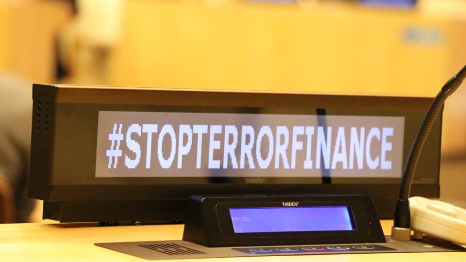 Financiadores-del-terrorismo-utilizan-crowdfunding-y-cuentas-bancarias-de-mujeres.jpg