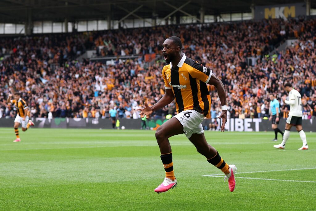 Fue-increible-Ajayi-saborea-la-impresionante-victoria-del-Hull-City.jpg