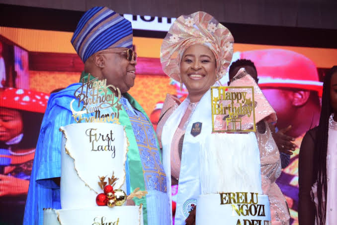 La-gobernadora-Adeleke-celebra-el-cumpleanos-de-su-esposa.jpg