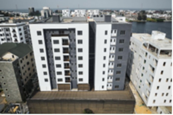 Lekki-Gardens-sigue-huyendo-de-lo-que-nos-cierra-a.png