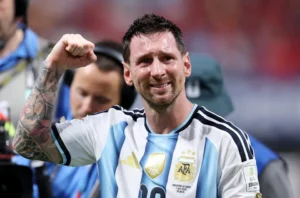 Lionel-Messi-se-retira-del-futbol-internacional.webp