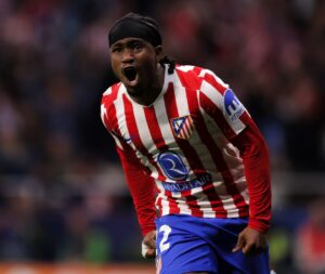 Lookman-marca-el-primer-gol-liguero-de-la-temporada-y.jpg