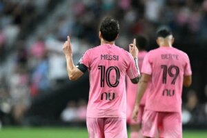 Messi-anota-cuatro-goles-y-el-Inter-Miami-derrota-a.jpg