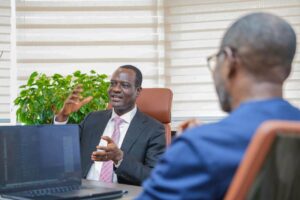 Nigeria-debe-invertir-deliberadamente-en-conectividad-segura-otros-Oyedele.jpg