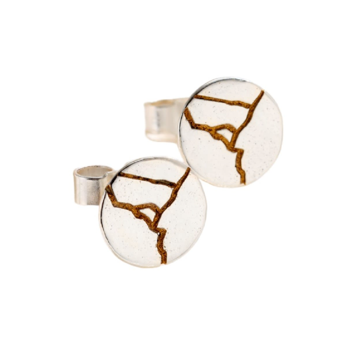 Los mejores aretes para hombre estilo rave.