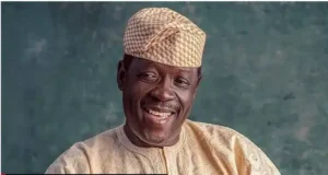 Taiwo-Hassan-Ogogo-muere-tras-luchar-contra-el-cancer.webp