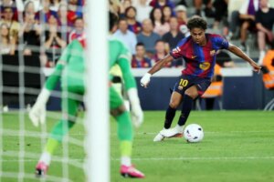 Yamal-y-Raphinha-marcan-dos-goles-en-la-victoria-del.jpg
