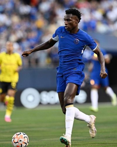 Aston-Villa-ofrece-70-millones-de-euros-al-Chelsea-Star.jpg