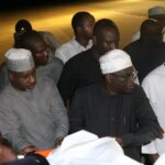 Fintiri recibe los restos de Bamanga Tukur en Yola