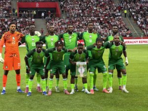 20-jugadores-llegan-al-campamento-de-Super-Eagles-antes-de.jpg
