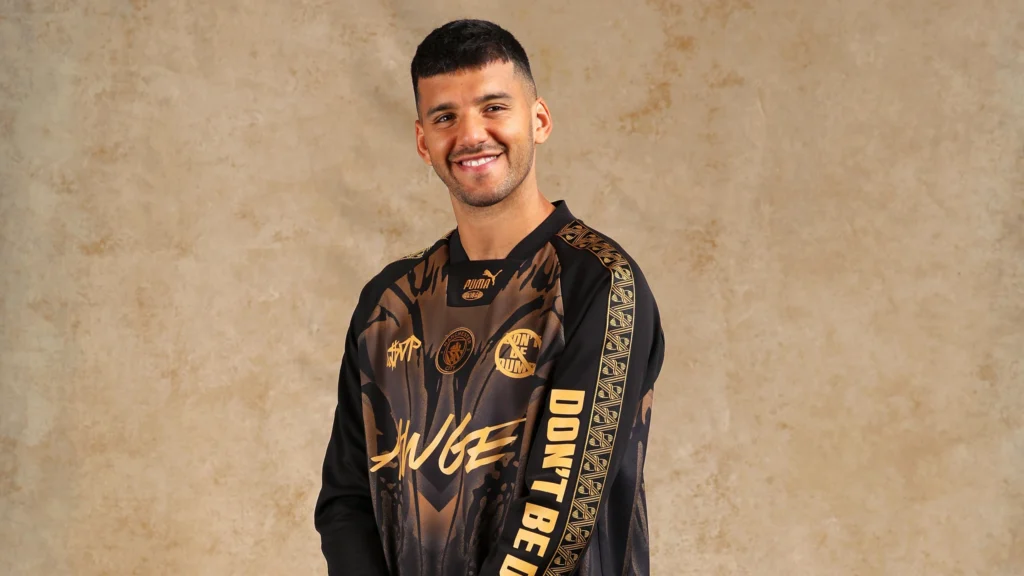 AAP-Rocky-lleva-Dont-Be-Dumb-al-Manchester-City-con.webp