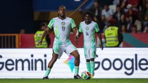 AFCONQ-2027-Iwobi-gana-el-premio-al-mejor-jugador-en.webp